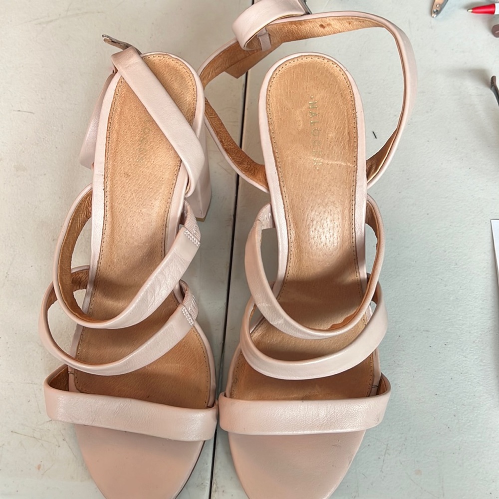 Halogen shoes